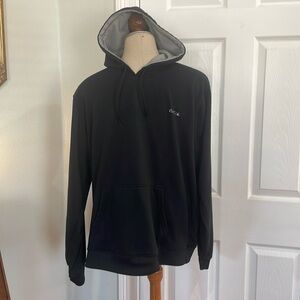 Reebok hoodie black pull over sweatshirt 100% polyester kangeroo pockets men’s L